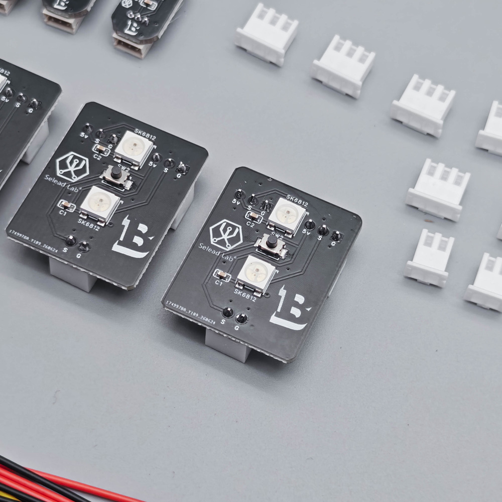 Seleadlab QuattroBox V2 Upgrad - Neopixel recensione e prezzo